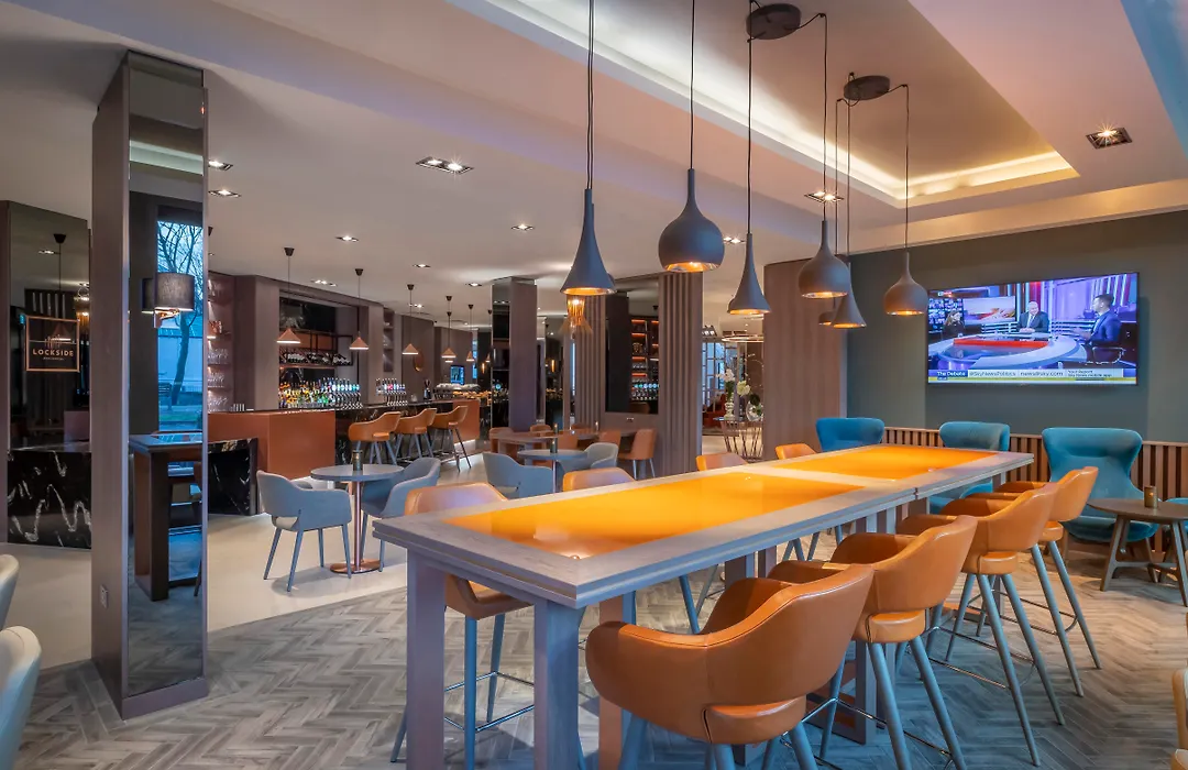Clayton Hotel Charlemont Dublin City-1